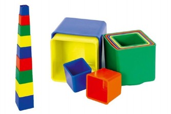 Kubus pyramida skládanka hranatá plast asst 4 barvy 9ks v sáčku 9x9x9cm 12m+
