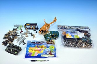 Sada vojáci s mapou a doplňky plast v sáčku