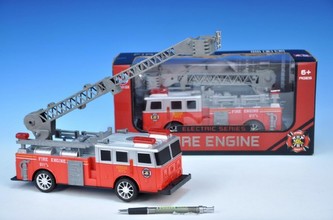 Auto Hasiči plast 26cm narážecí na na baterie se zvukem se světlem v krabici