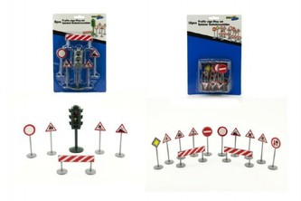 Dopravní značky plast, 2 druhy, na kartě - 1 kus