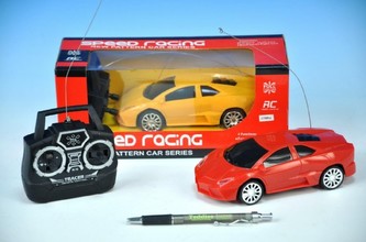 Auto RC plast 16cm 27MHz na baterie asst 2 barvy v krabici