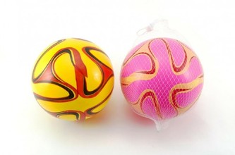 Fotbalový míč, 4 barvy, v síťce od 24 měsíců - 1 kus