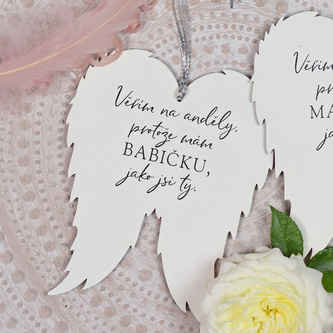 HOUSEDECOR Dřevěná křídla pro babičku