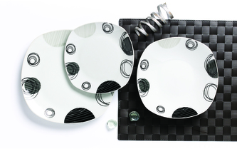 Jídelní sada hranatých talířů, 18 ks, Kruhy