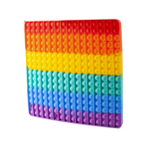 Pop it - praskání bublin - čtverec GIGANT duhový