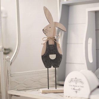 Dekorace zajíček v kalhotách