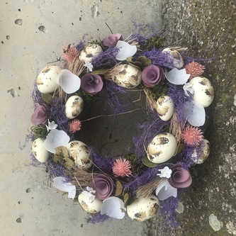 Věnec velikonoční s proutím a vajíčky 33 cm