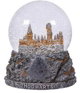 Těžítko sněhová koule Harry Potter: Hrad Bradavice (průměr koule 11 cm) Těžítko sněhová koule Harry Potter: Hrad Bradavice (průměr koule 11 cm)