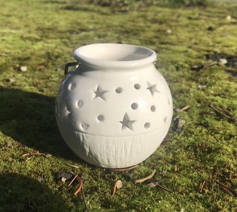 Svícen s hvězdičkami 8x7,5 cm