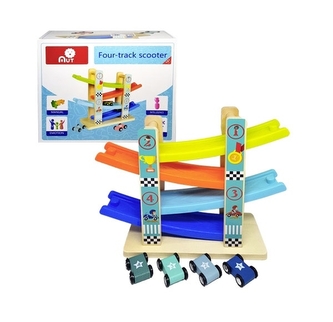 Dřevěná dráha s autíčky