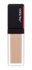 Shiseido Tekutý korektor (Synchro Skin Self-Refreshing Concealer) 5,8 ml Odstín 102 Fair/Très Clair woman