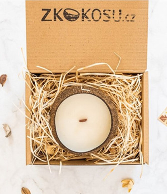 zKokosu Sojová svíčka s vůní VANILKY v dárkovém balení
