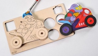 3D dřevěný model Motorkář