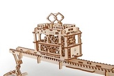 Dřevěný mechanický model Tramvaj na kolejích