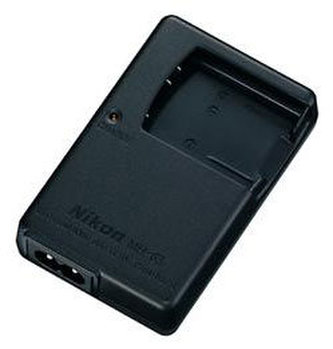 Nikon MH-24 nabíječka pro EN-EL14/EN-EL14a