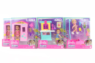 Barbie Příběh z deníku chůvy FXG94