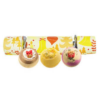 Bomb Cosmetics Dárková sada šumivých koulí do koupele Baby It Is Gold Outside 3 ks unisex