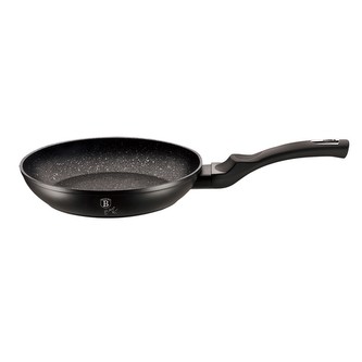 Pánev s mramorovým povrchem 28 cm Black Silver Collection