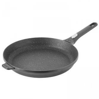 Pánev s odnímatelnou rukojetí GEM 32 cm