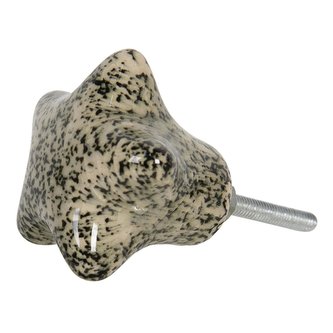 Nábytková úchytka