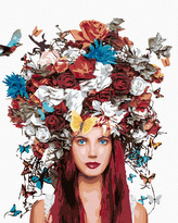 Malování podle čísel - ŽENA S KVĚTINOVOU KORUNOU - 40x50 cm, bez rámu a bez vypnutí plátna