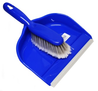 Smetáček + lopatka DELUX MODRÁ s gumou; 23x31/25x4,5 cm; chlup 5 cm; plast