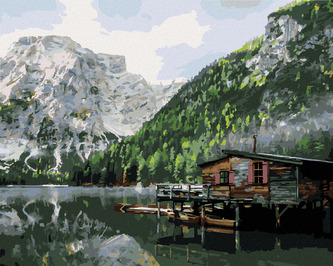 Malování podle čísel - JEZERO S CHATOU A LODĚMI ITÁLIE II - 40x50 cm, bez rámu a bez vypnutí plátna