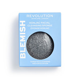 Revolution Skincare Konjaková houbička (Konjac Facial Cleansing Sponge) woman