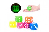 Kostka hrací svítící silikon 4x4cm 6 barev ve fólii