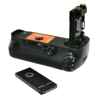 Battery Grip Jupio pro Canon EOS 5D MK IV (2x LP-E6 nebo 2x LP-E6N) Battery Grip Jupio pro Canon EOS 5D MK IV (2x LP-E6 nebo 2x LP-E6N)
