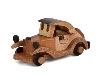 Dřevěné autíčko veterán Z4