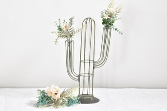 Kovová váza kaktus L