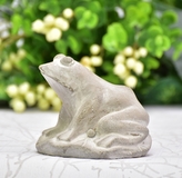 Betonová žába Gabka M