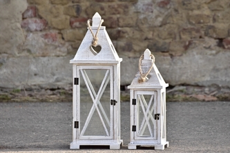 Dřevěná lucerna s/2, bílá s patinou