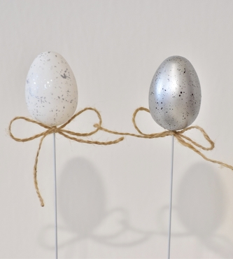 Plastová vajíčka na špejli, s/6, 6 cm