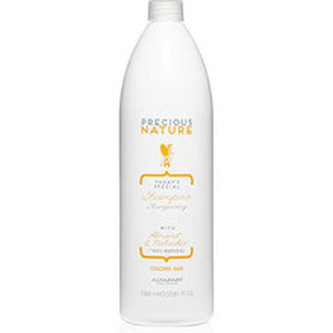 Alfaparf Milano Jemný šampon pro barvené vlasy Almond & Pistachio (Precious Nature Colored Hair Shampoo) Objem 250 ml woman