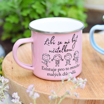 Růžový plecháček - "Líbí se mi být učitelkou."