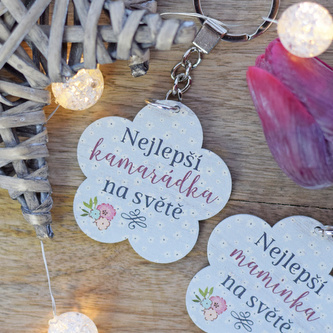 Klíčenka pro kamarádku - květ