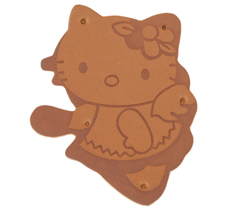 Nášivka Hand Made kočička - hnědá - 43x35 mm