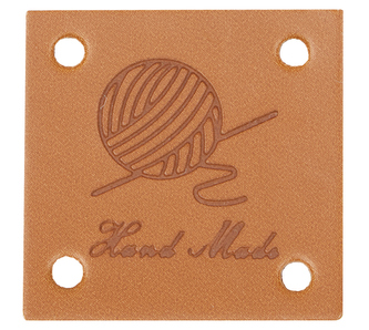 Nášivka Hand Made kožená - hnědá - 25x25 mm