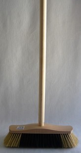 Smeták dřevěný nelakovaný 5141/631 s holí