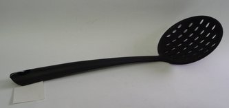 Lžíce d11x34cm děrovaná pěnovačka