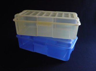 Dóza 5,6l univerzální plast