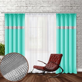 Dekorační závěs se zirkony s řasící páskou GLAM 250 pistáciová 140x250 cm (cena za 1 kus) MyBestHome