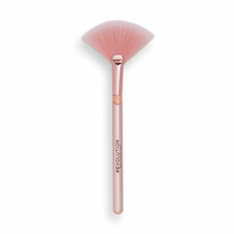 Revolution Štětec na tvář R24 Create (Detailed Fan Highlighting Brush) woman