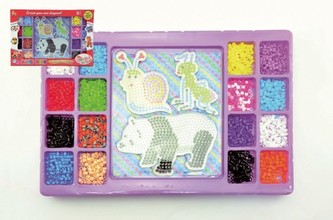 Zažehlovací mozaika 2000ks podložka 3ks plast v krabici 40x28x4cm