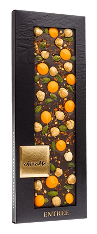 Hořká čokoláda s drceným chilli, pistáciemi, lískovými oříšky Piemonte a pomerančovými pastilkami