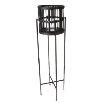 Svícen (kov, ratan), 0/8