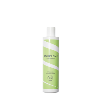 Bouclème Cleanser na vlasy Curl Cleanser Objem 300 ml woman