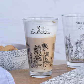 Sklenice latte - Moje latéčko